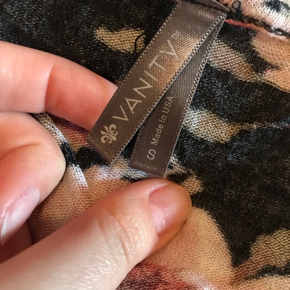 🔴4 for 25🔴 Floral & Lace Small Soft Open Cardigan - Picture 3 of 6